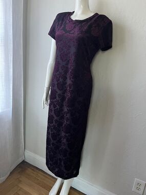 Plum Floral Jacquard Maxi Dress with Short Sleeves